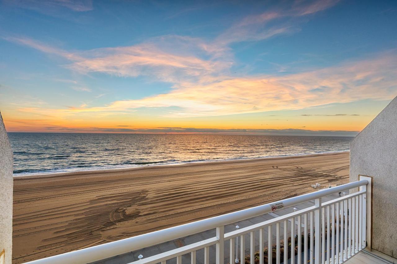 Ocean Sands Resort, Oceanfront, Virginia Beach By Vacatia Экстерьер фото