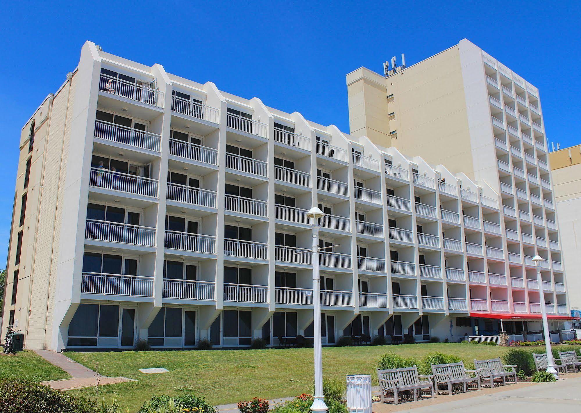 Ocean Sands Resort, Oceanfront, Virginia Beach By Vacatia Экстерьер фото